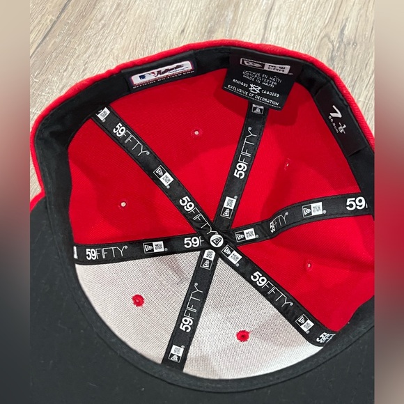 Phillies P 59FIFTY 7 1/8 Official MLB Like New New Era Structured Fitted Hat Cap - Picture 9 of 11